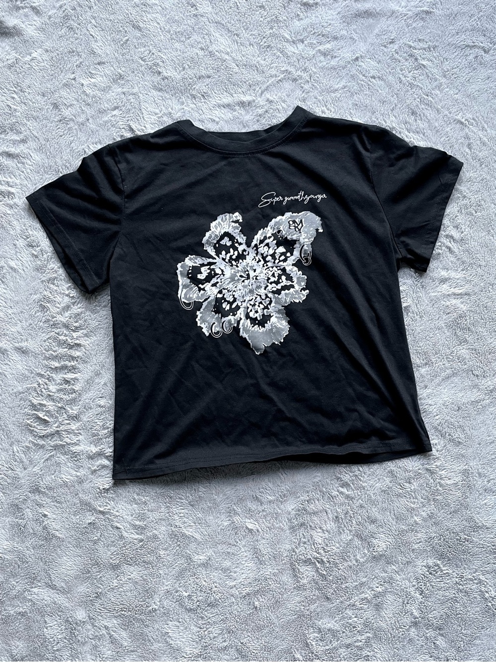 Y2K Black Flower Cropped Graphic Tee